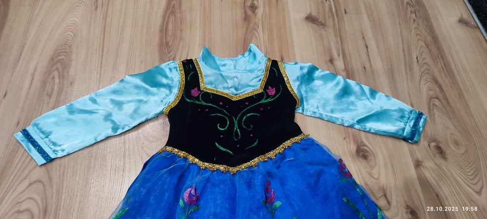 Strój Anny, kraina lodu