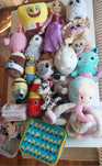 maskotki pluszaki minionki pusheen koci domek gabi  spongebob the amaz
