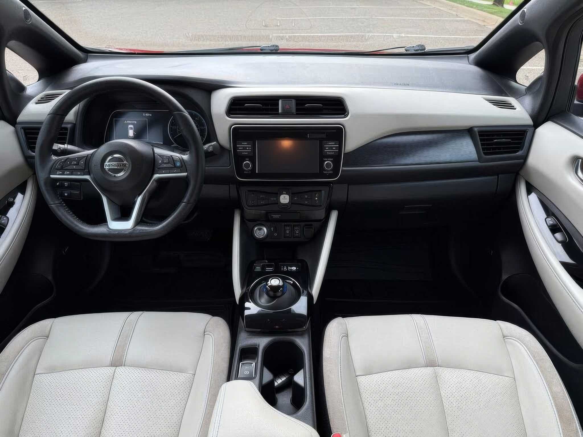 2019 Nissan LEAF SL