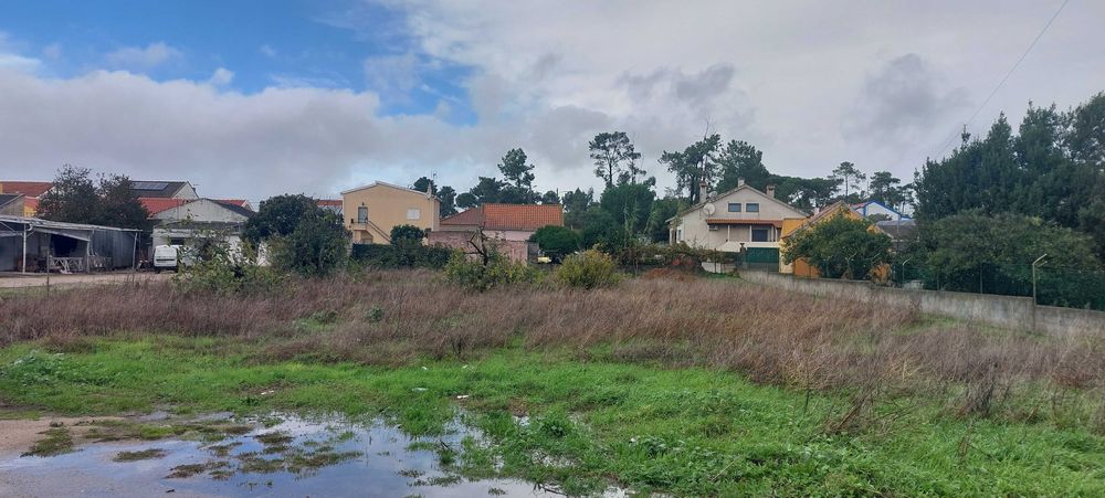 Terreno urbano 1.842 m2 - Qta do Anjo -Palmela