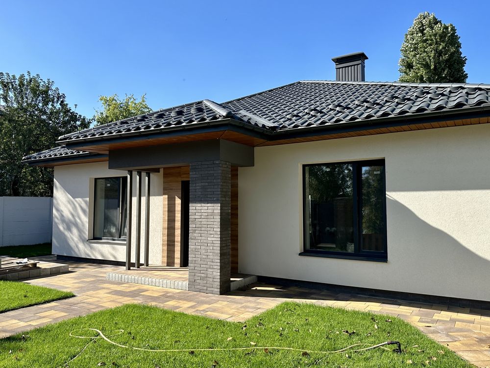 Будинок в центрі міста Буча. 185 000 $