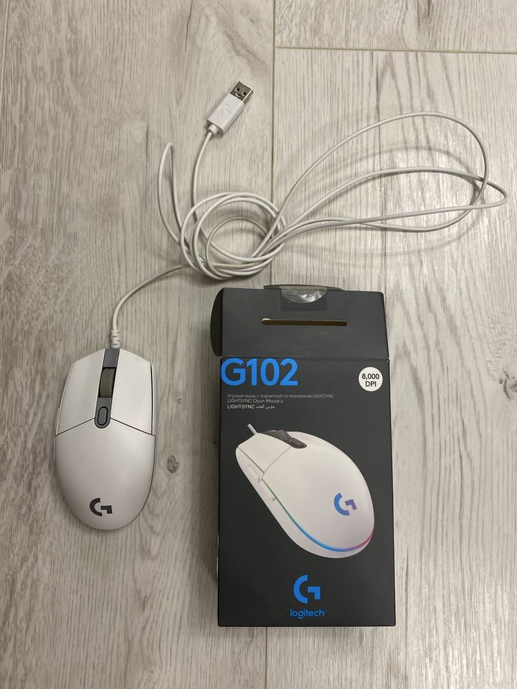 Мишка Logitech g102