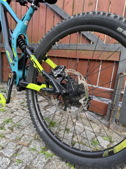 Kellys noid 90 rower downhill