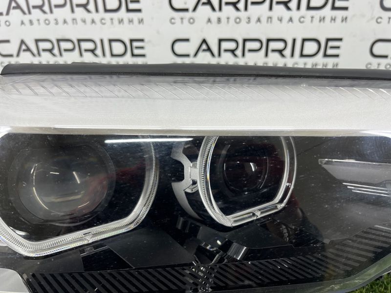 Фара правая BMW 5-series G30 2.0 B46B20 2017