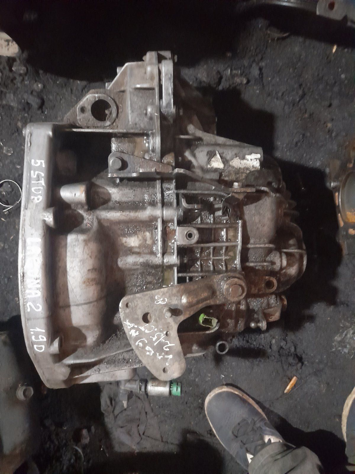 Продам Коробку передач 5 Ст Reno Laguna 2004 року 1.9 Diesel