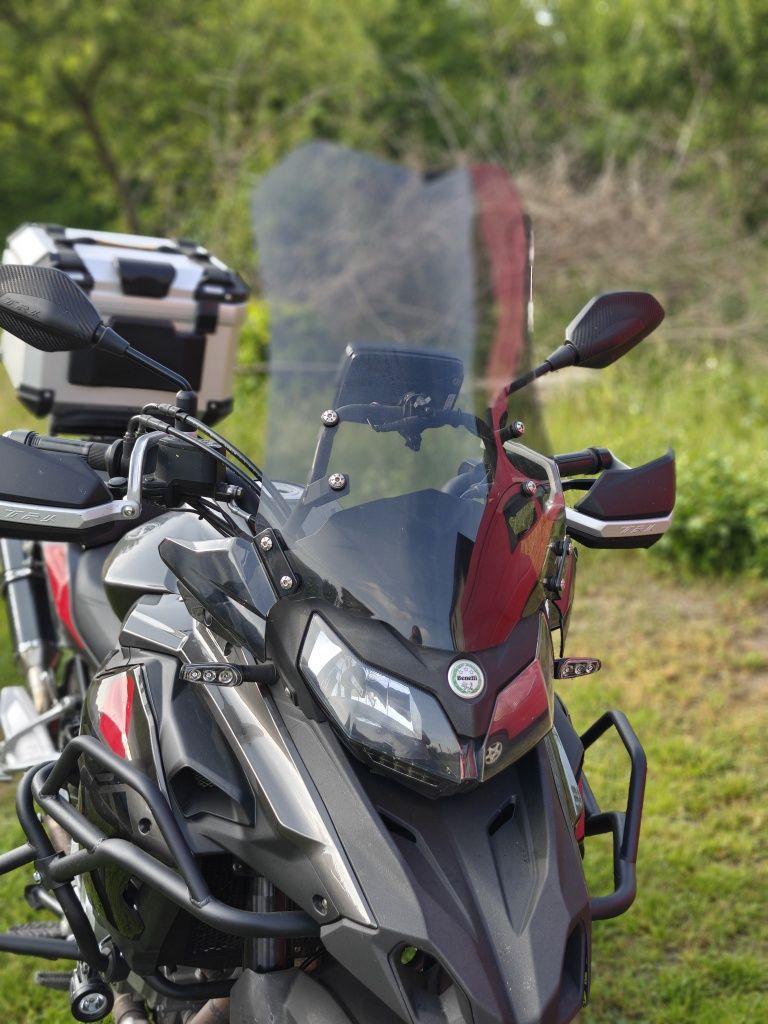 Szyba do Benelli TRK 502X 53cm