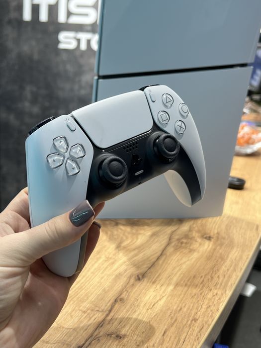 Sony PlayStation 5 Slim + Gamepad, 1 TB, Оплата частина и