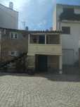 Para venda, casa na aldeia
