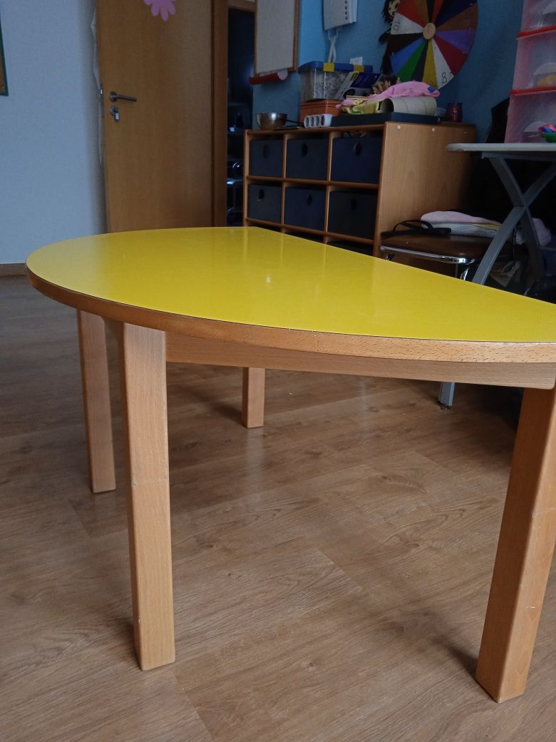 Mesa Semicírculo
