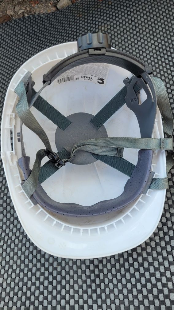 Kask ochronny BHP nowy
