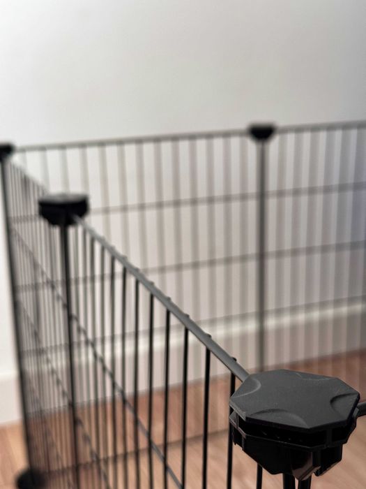 Klatka Metalowa Dla Królika Do Mieszkania z Wytrzymałą Folią Na Góre