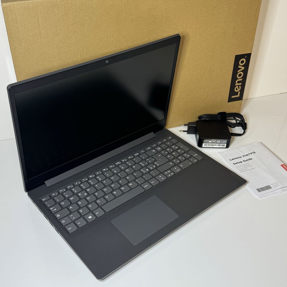 Новий Ноутбук Lenovo V15- ADA 4ГБ 256 ГБ 15.6 дюйма