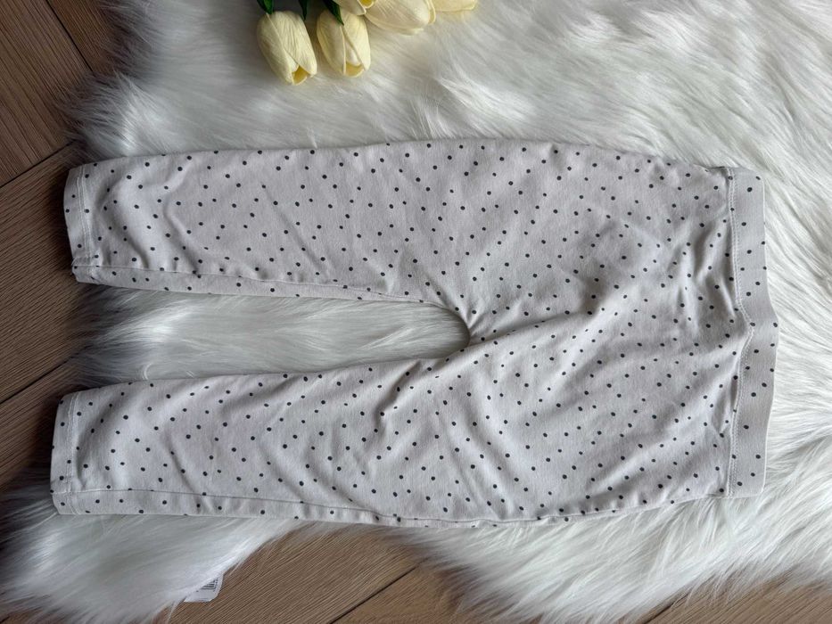 2-pak legginsów spodnie obcisłe białe w kropki szare trójkąty r. 92