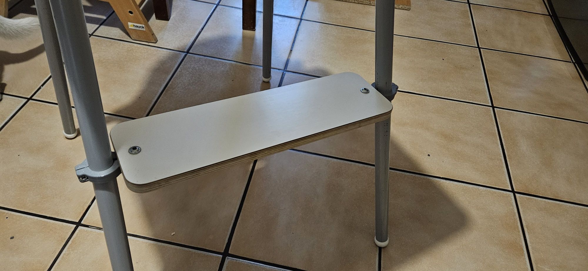Krzesełko IKEA ANTILOP z podnóżkiem