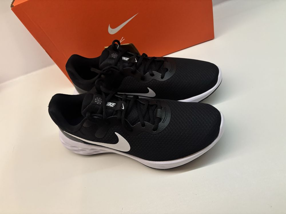 Buty Nike revolution air new 27.2 cm max