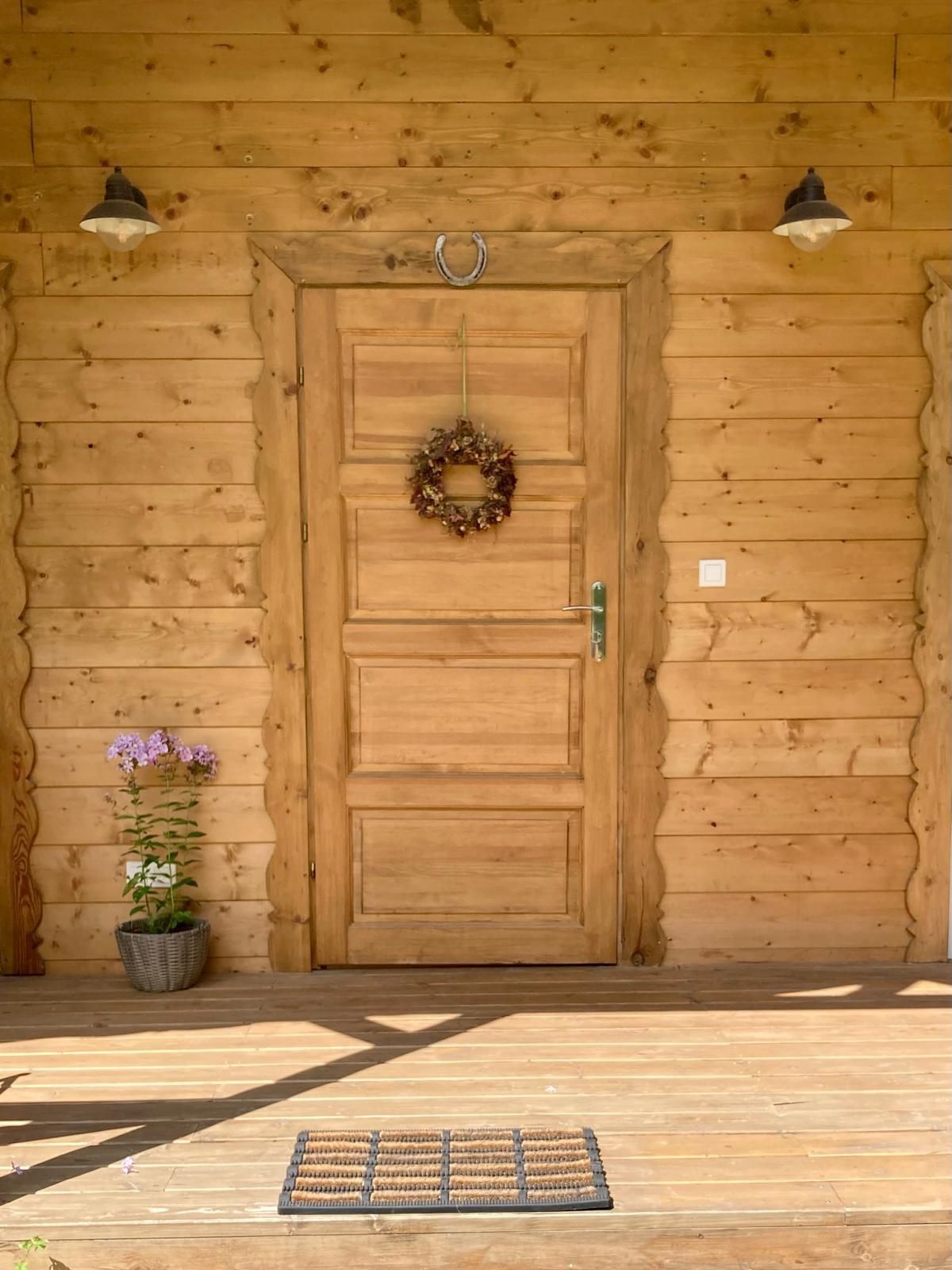Iznota Noclegi - Domek drewniany przy szlaku rzeki Krutyni - Mazury