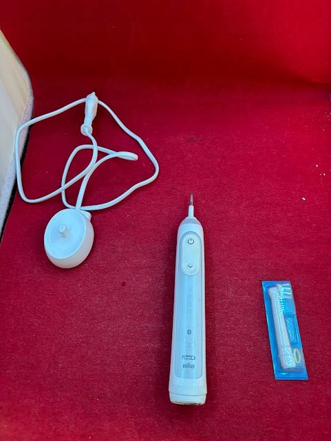 szczoteczka elektryczna do zębów oral b geniusx biała bluetooth opis