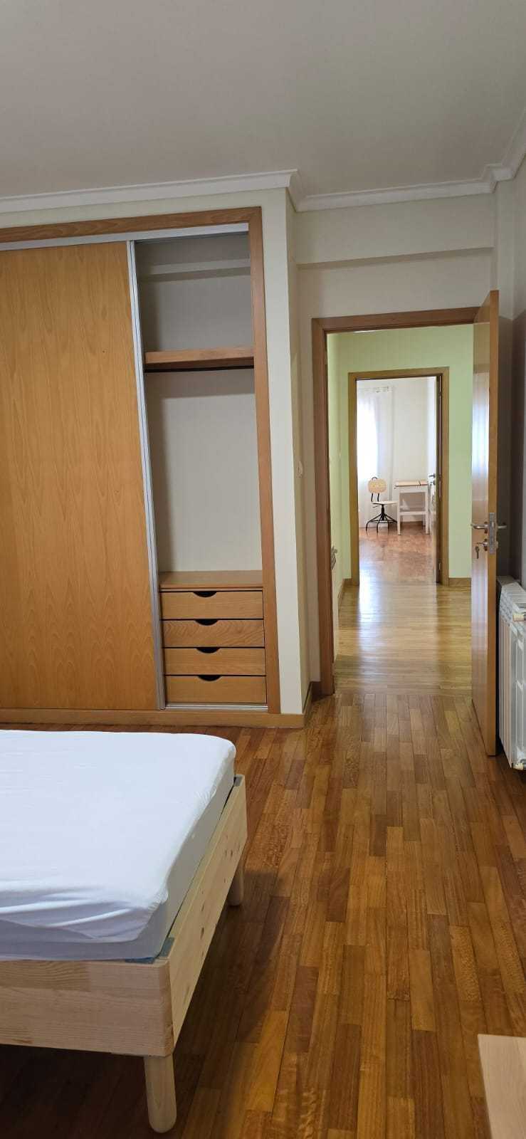 Alugam-se 3 quartos para estudantes em Barcelos frente ao IPCA 100ml;
