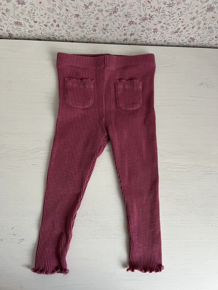 Legginsy Zara z kieszonkami prążek 86