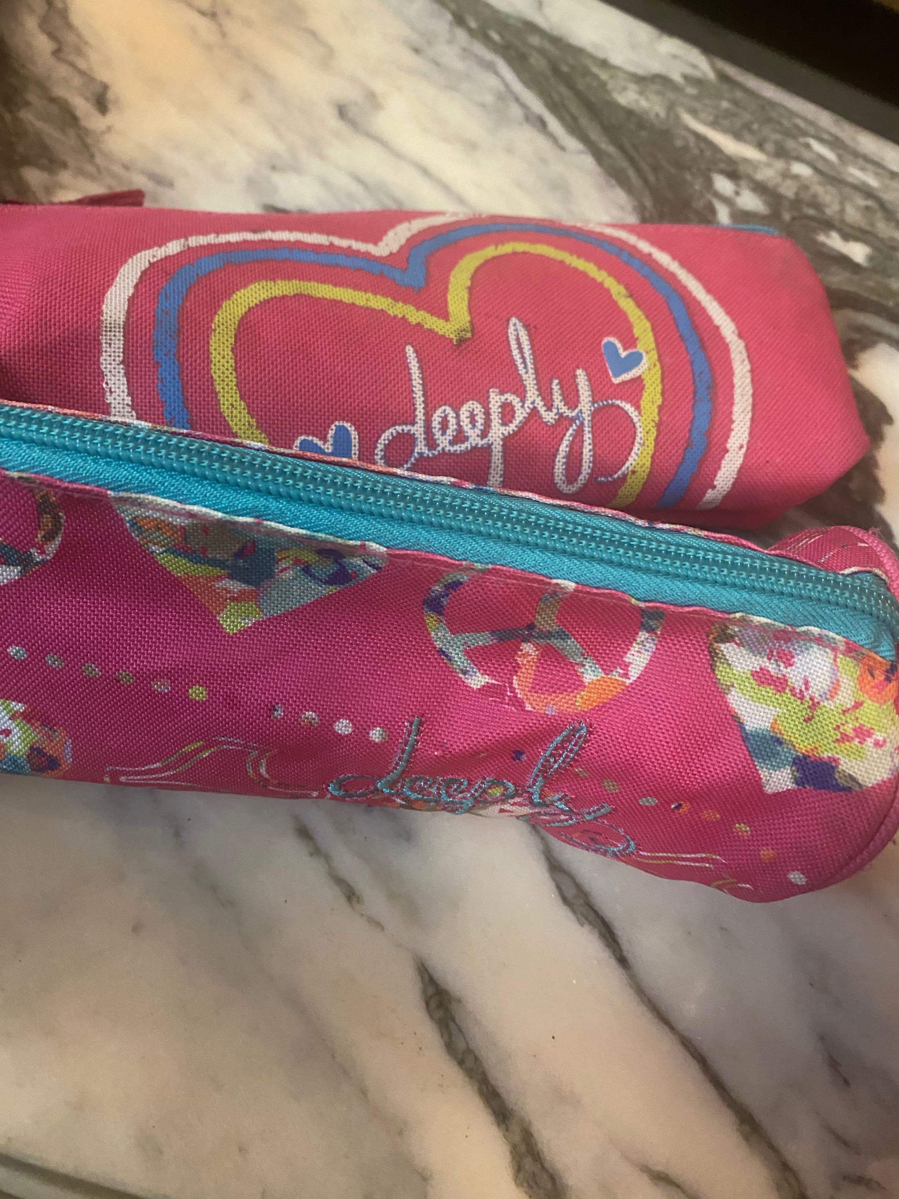 Mochila + 2 estojos deeply