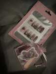 Press on nails by essencee
