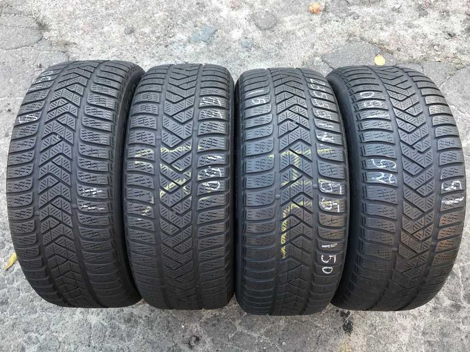 Pirelli Sottozero 3 235/55R17 99H шини бу зима 4 штуки