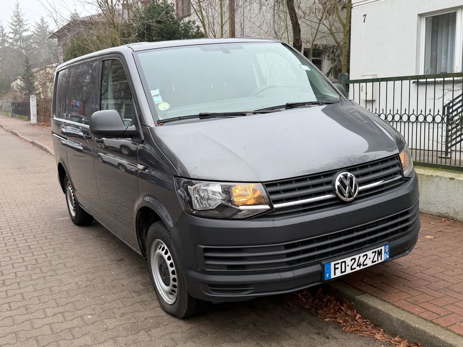 Volkswagen Transporter  44000 zł netto Bezwypadkowy Nie Lakierowany