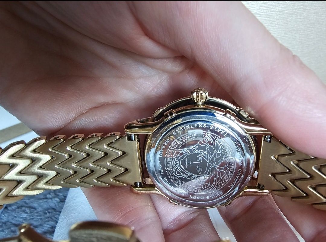 Damski zegarek Versace