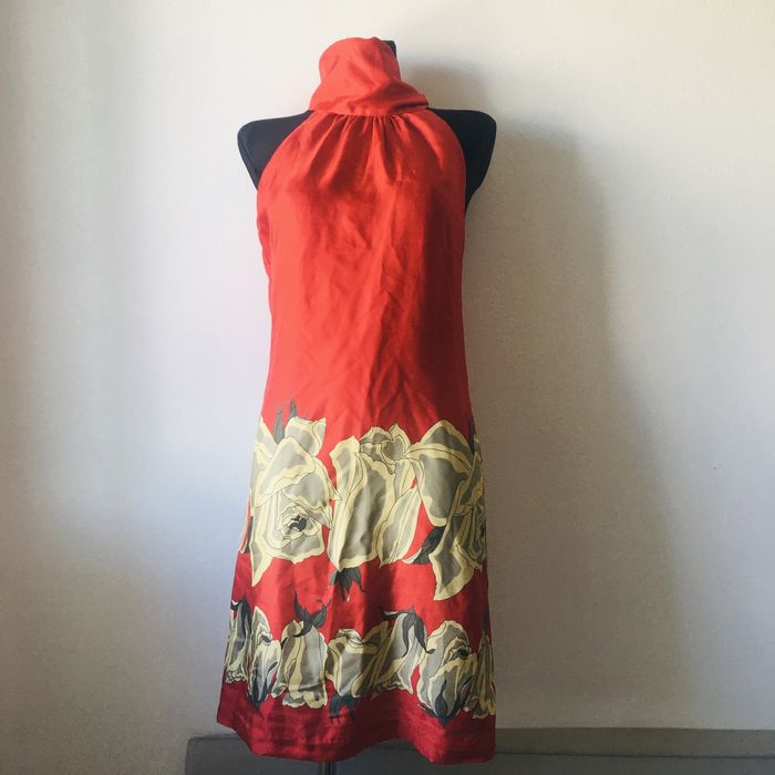 Czerwona sukienka 100% jedwab z jedwabiu Zara M