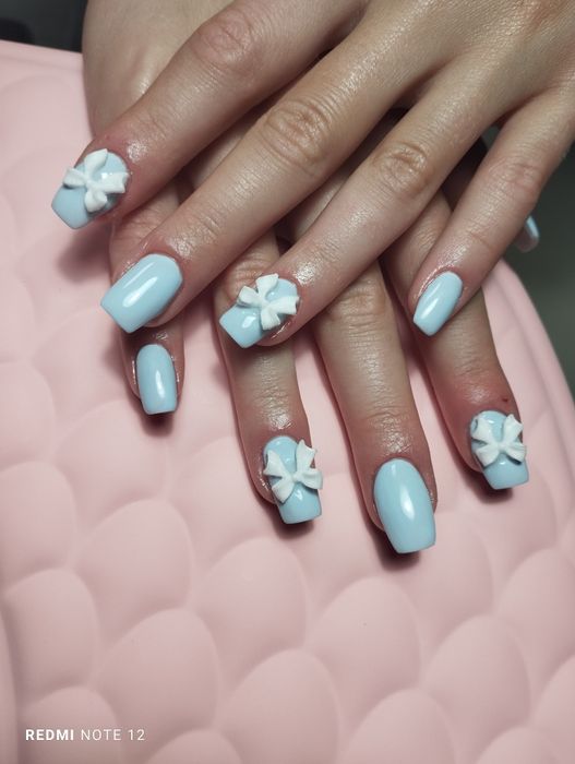 Paznokcie, manicure hybrydowy i żelowy Zamość