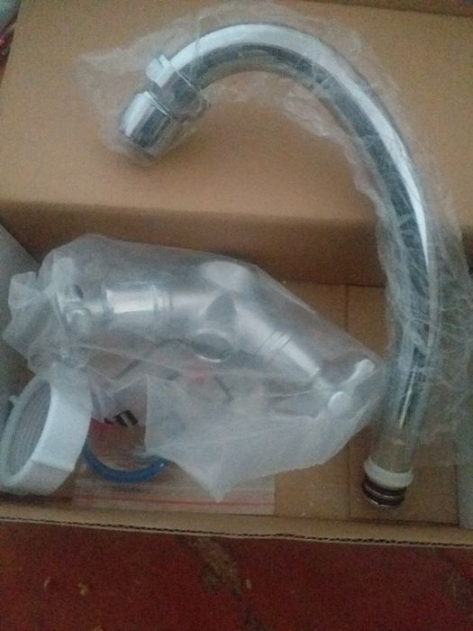 Змішувач для кухні