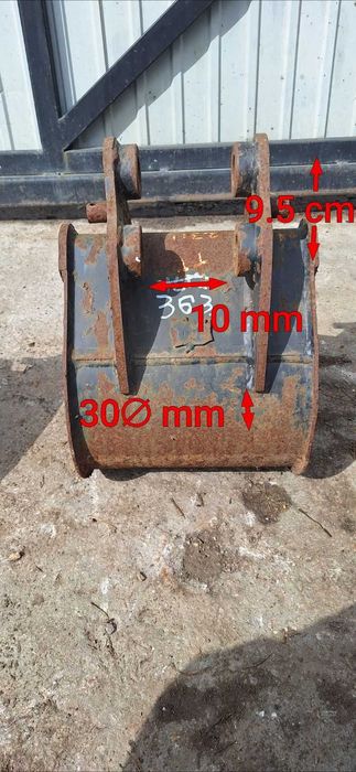Łyżka do koparki kubota szer 30cm 28cm fi30mm fi 30 mm minikoparka