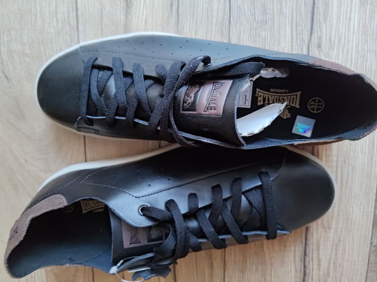 Buty Lonsdale. Skóra naturalna. Rozmiar 45.
