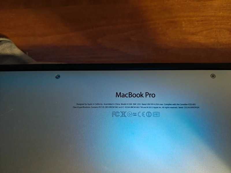 3 laptopy na chodzie dobry stan MacBook Asus i HP