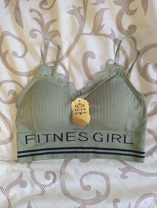 топ жіночий на  42-44