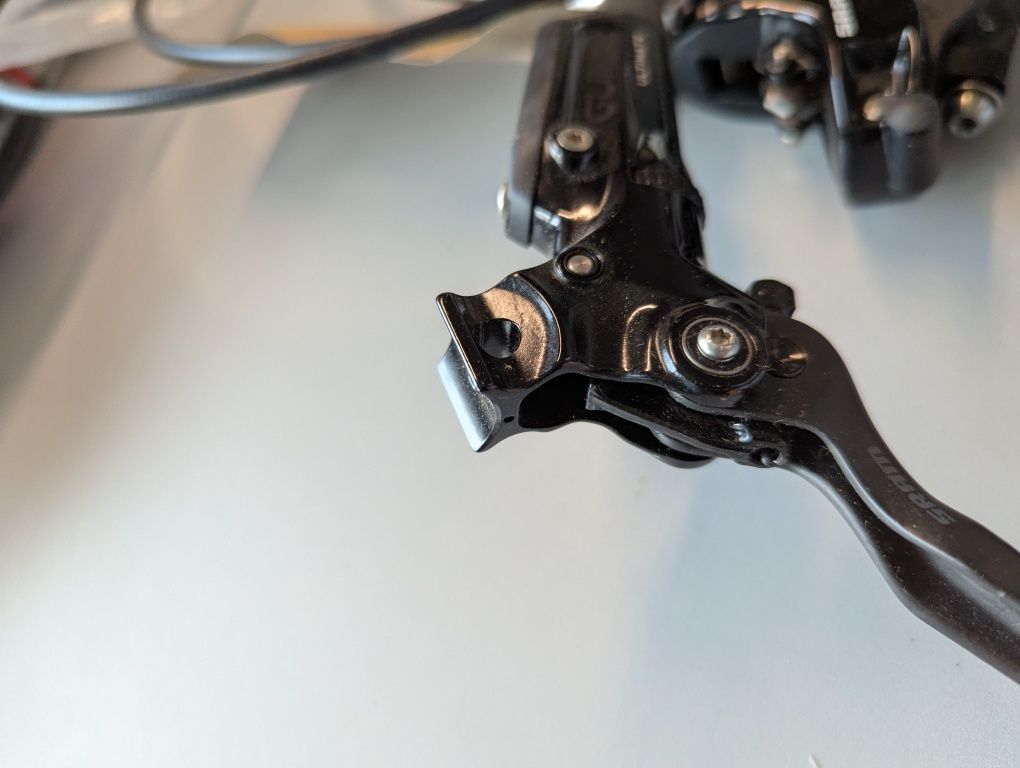 Hamulec hydr. tarczowy Sram Guide Ultimate z zaciskiem, tył 151cm