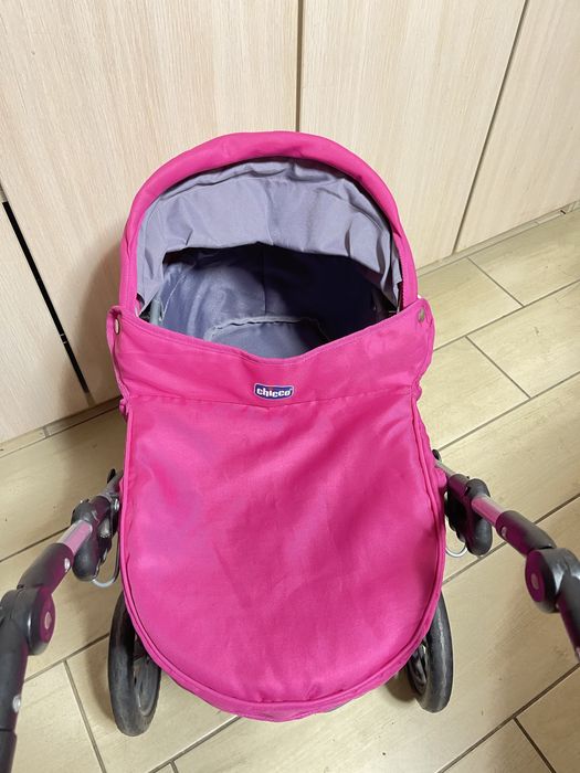 Коляска іграшкова chicco + 3 ляльки