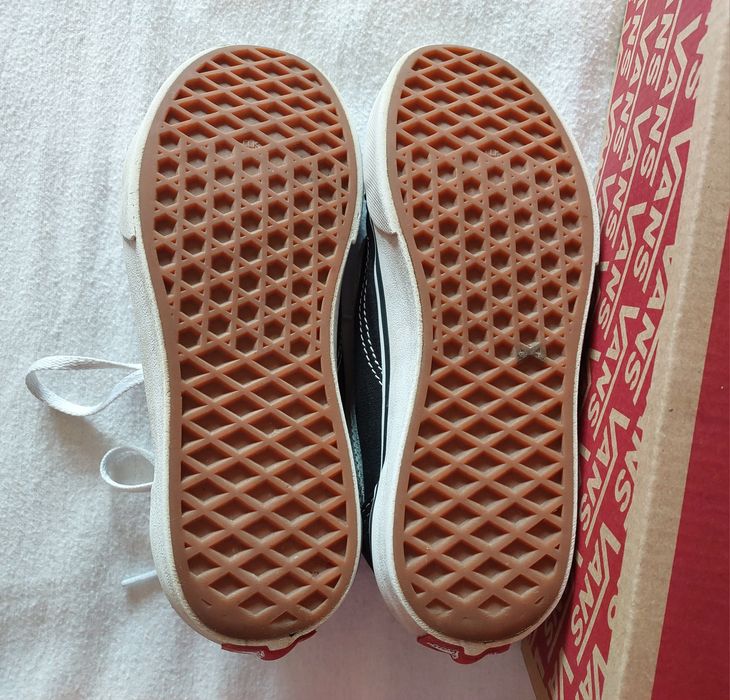 Vans "Off The Wall", Originais T33