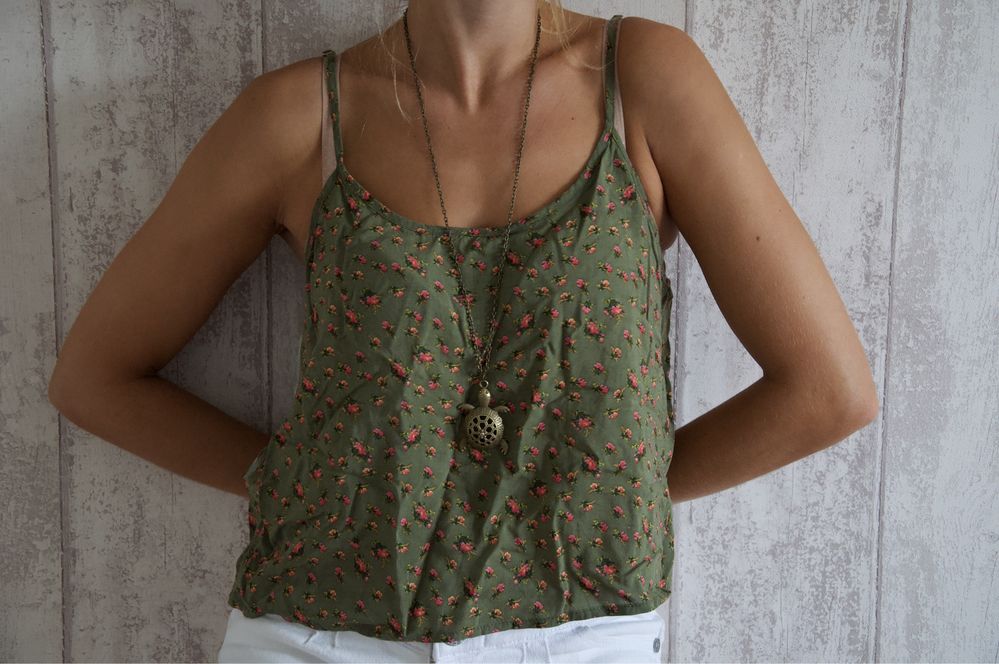 Top verde, pull&bear, tam L