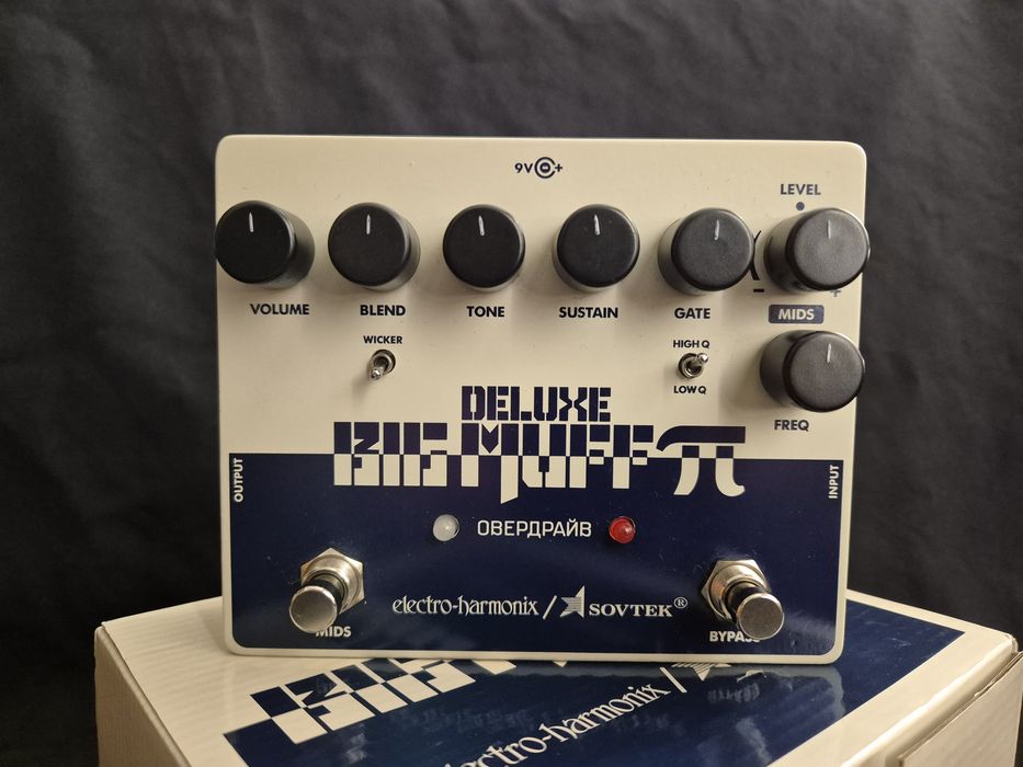 EHX Sovtek Deluxe Big Muff Pi