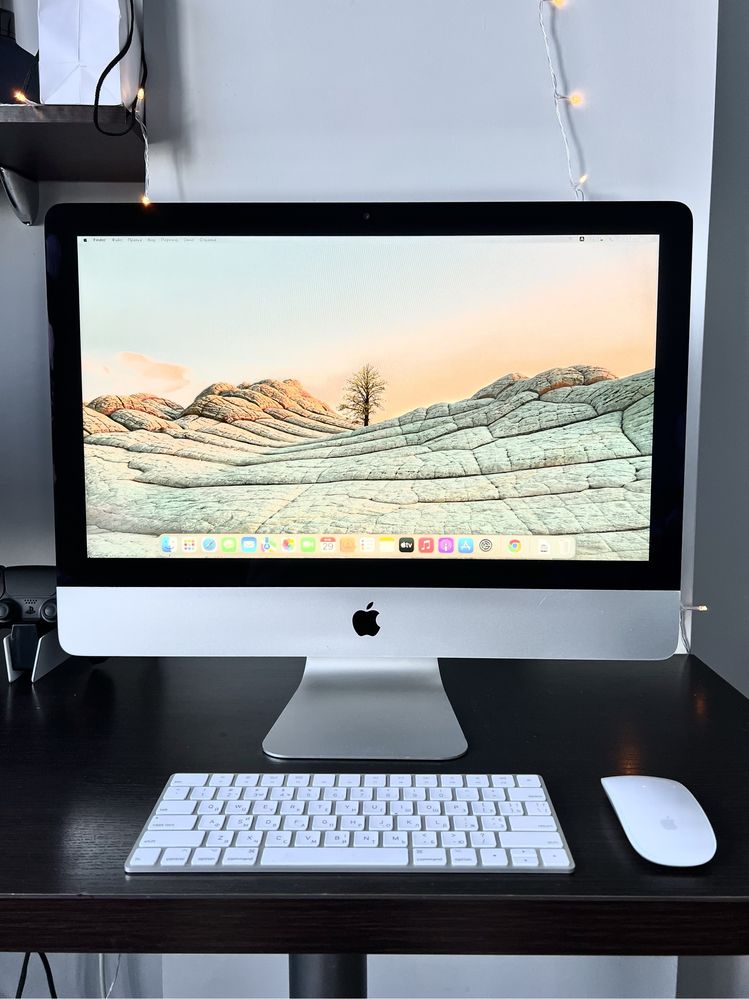 Apple iMac (21.5-inch, Late 2015)