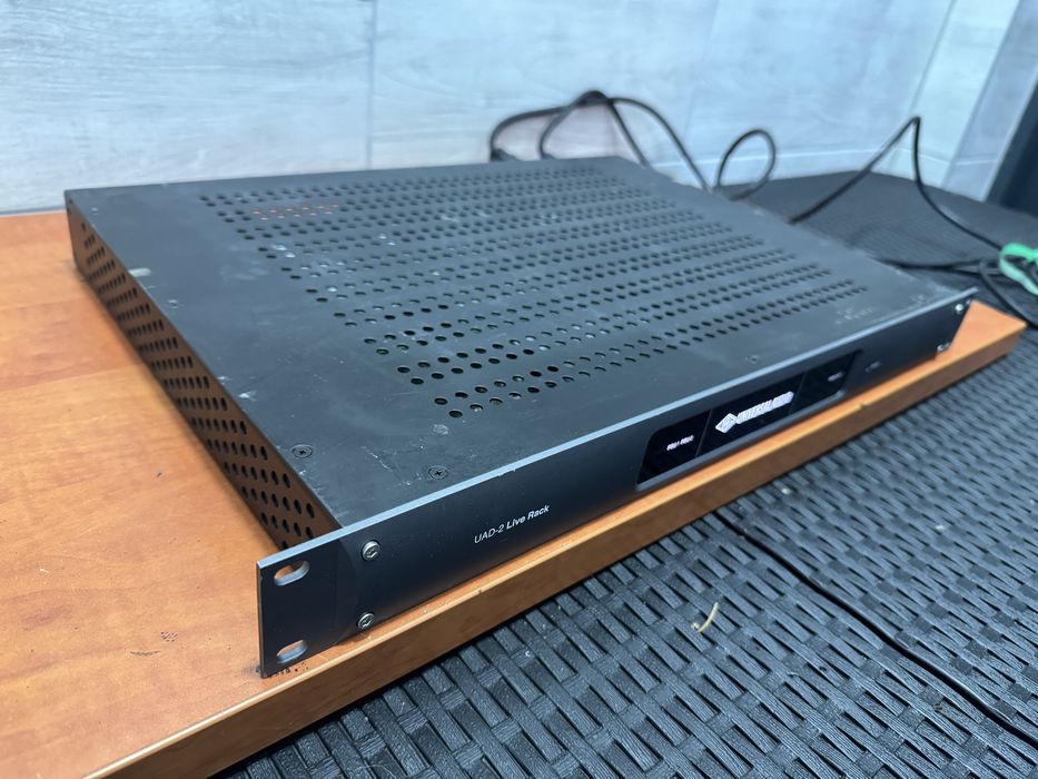 Uad 2 live rack universal audio nowy 13 tys pln nie sprawdzony okazja