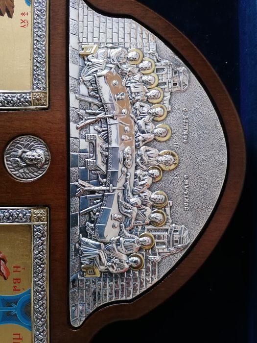 Quadro em madeira com pinturas e relevo em prata 925