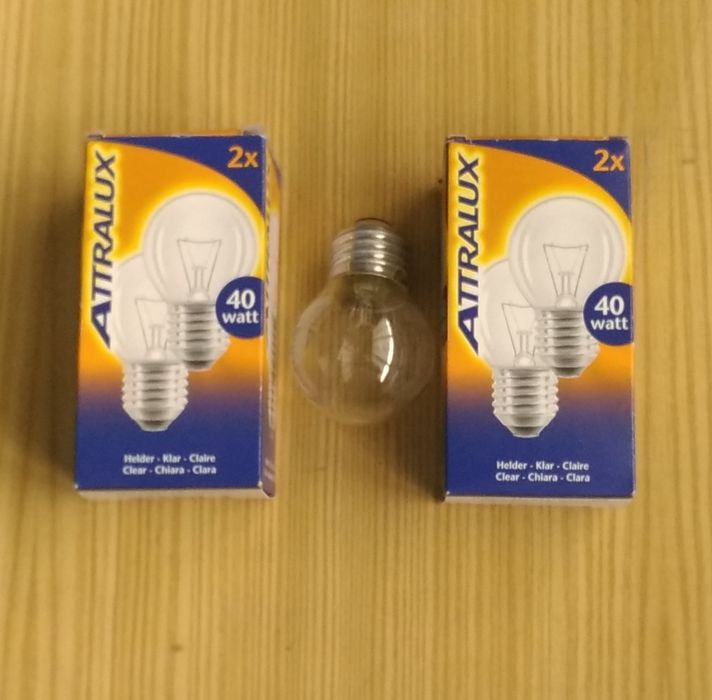 Conjunto 2 Cx. = 4 Lampadas