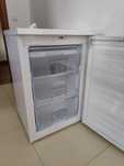 Congelador vertical Beko de 3 gavetas