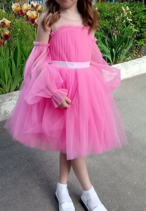 Святкова сукня для дівчинки