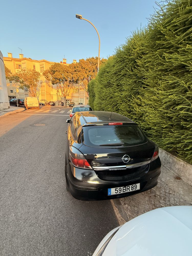 Vendo opel astra h gtc 1.3 diesel 90 c com 306.00km  negociavel