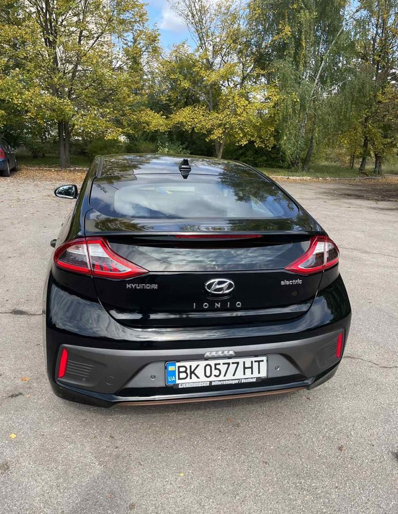 Hyundai IONIQ Premium , Хюндай Іонік