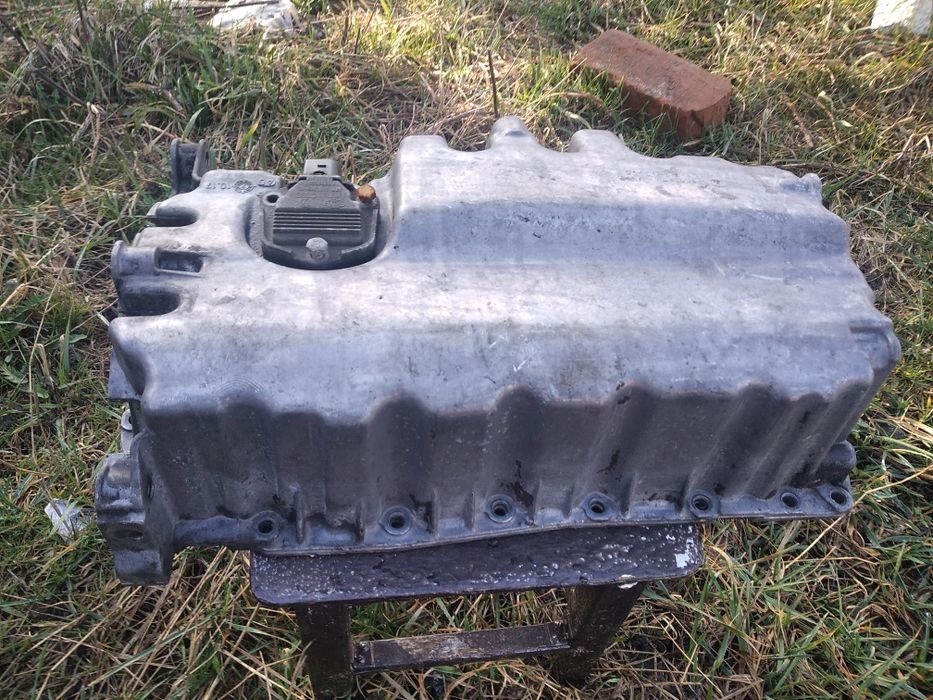 Продам поддон wv  b6,skoda audi ДВС 2.0 Диз  Cbbb, cbab... и их модфик