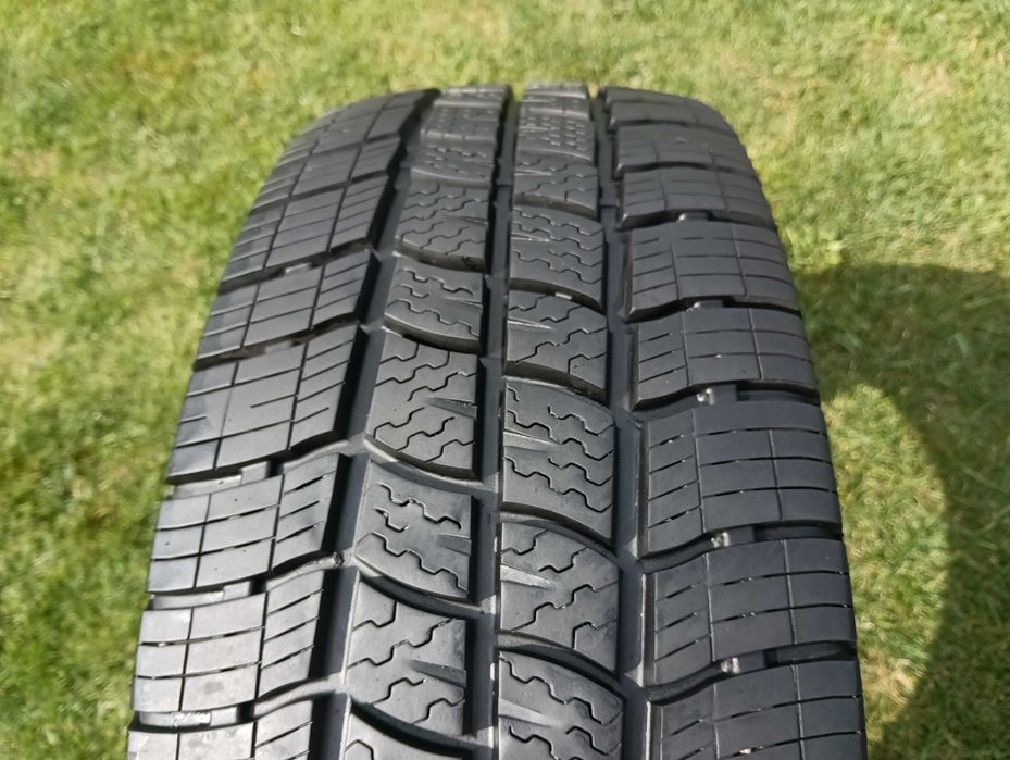 opona 215/60/17C Vredestein Comtrac 2 All Season + 1 sztuka 9mm 2022
